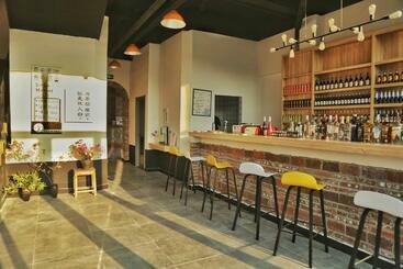 ホテル Kunlun Youth Boutique Hostel