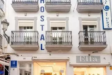 Hostal Luna De Nerja
