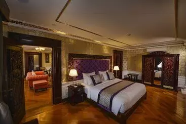 ホテル Bagan Lodge