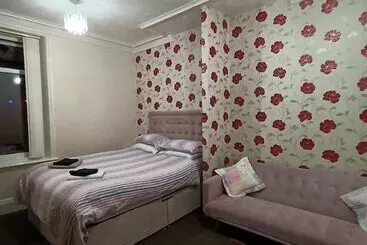 호텔 Kirkstead Guest House