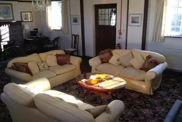 Hotelli Little Court