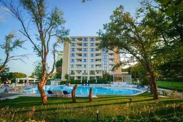 Perla Royal Hotel   All Inclusive