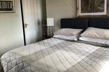 Hotel Pitreavie Guest House