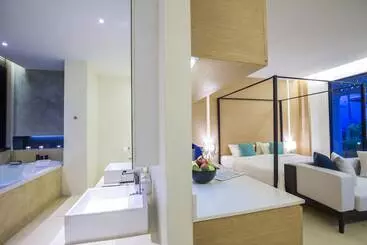 Otel The Anda Mani Khaolak Beachfront Villas