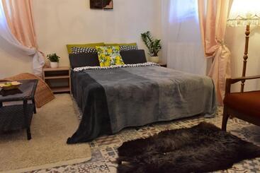 ペンション Mníchov Dvor