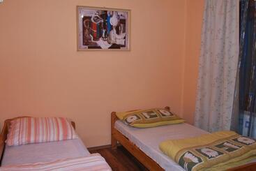 ペンション Méz Bor Szálló