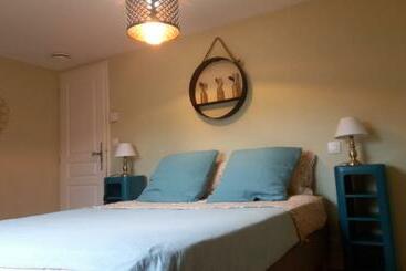 צימר Rosapaulette