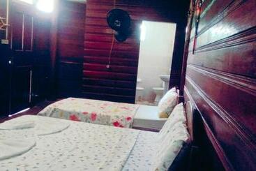 فندق Amazon Gero Tours