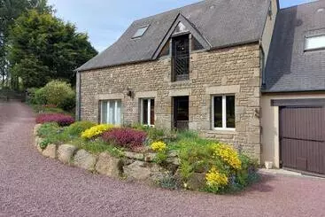 ペンション Le Petit Bois Normand