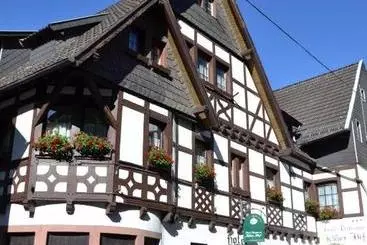 Hotelli Kölner Hof Garni  Eifel