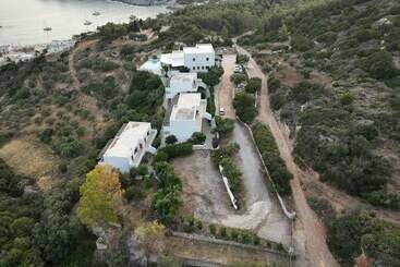 בית מלון כפרי Porto Delfino Retreat