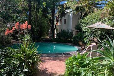 בית מלון כפרי Cranberry Cottage