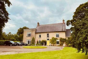 Bed and Breakfast Templemacateer