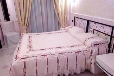 ホテル Al Querceto