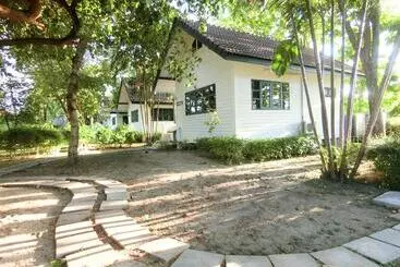 ペンション Aura Park Resort