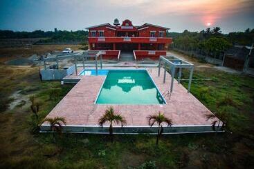 Majatalo Mision Surf