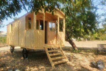 مبيت وإفطار La Roul Hôte Dépote