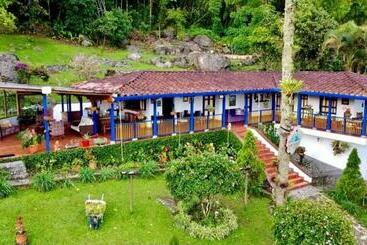 Pension Finca Hotel Carmonia Del Bosque