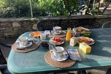 ペンション Granal