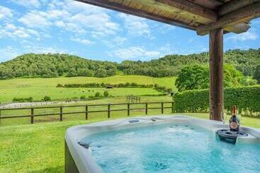 リゾートホテル Kittys View Country Lodges