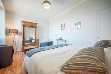 Bed and Breakfast Chambres Et Table D Hôtes   Les Jardins De La Longagne