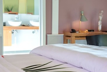 هتل Hôtel Plein Soleil