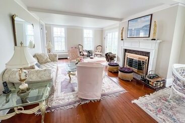 ペンション The Harbor Rose