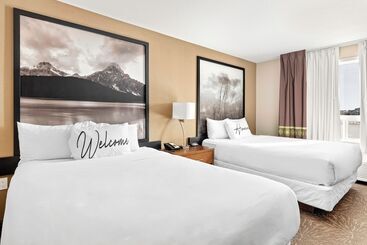 فندق Home Inn And Suites Lloydminster