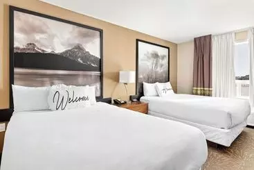 Hotel Home Inn And Suites Lloydminster