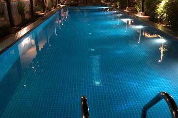 Отель Tropical Resort Langkawi