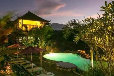 ホテル Uma Agung Villa