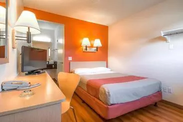 Motel 6 Los Angeles  Harbor City