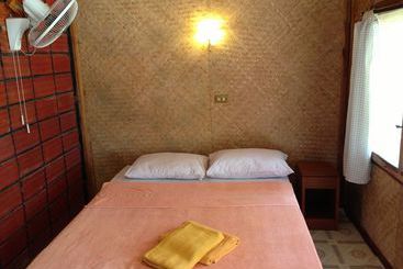 호스텔 Seapearl Lanta Cottage