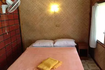 ユースホステル Seapearl Lanta Cottage