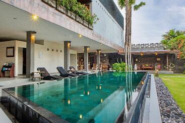 Отель Alindra Villas & Spa