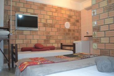 בית מלון כפרי Pousada Recanto Do Rosa