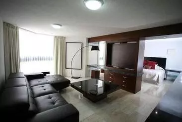 فندق Poza Rica Inn