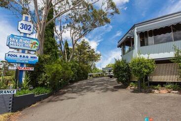 모텔 Sky Rider Motor Inn