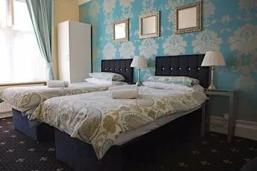 Pensão Lyndricks House