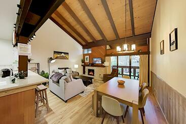 酒店 Lakeland Village Resort 485