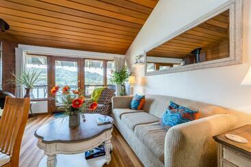 Otel Rogue River Rhapsody