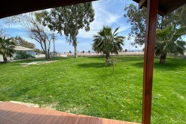 Demre Sahildeki Ev Bungalov