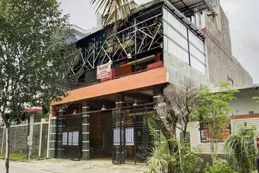 Hotel Spot On 2375 Faris Homestay