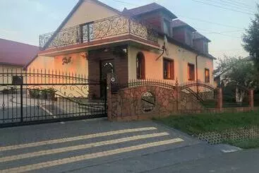 Apartamenty U Maksa