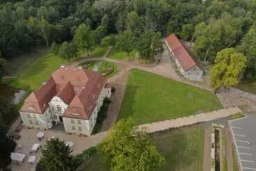 Hotelli Pałac Bogaczów   Noclegi   Restauracja   Przyjęcia