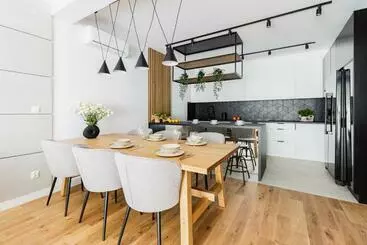 Kobiela Luxury Aparthotel Ktw City Center