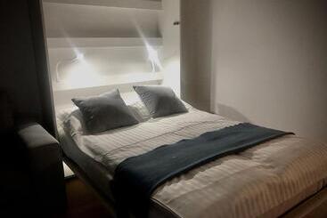 Apartamenty W Marina Royale