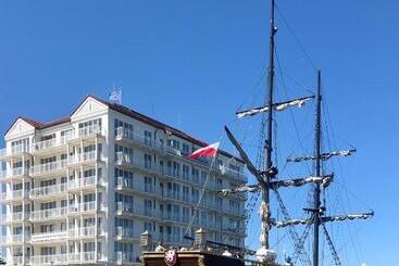 Apartamenty W Marina Royale