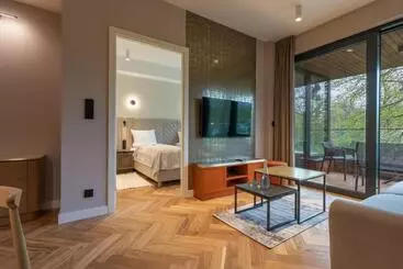 Aparthotel Enklawa Białowieska Forest & Spa