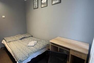 Kwadrat B&b Jałowego